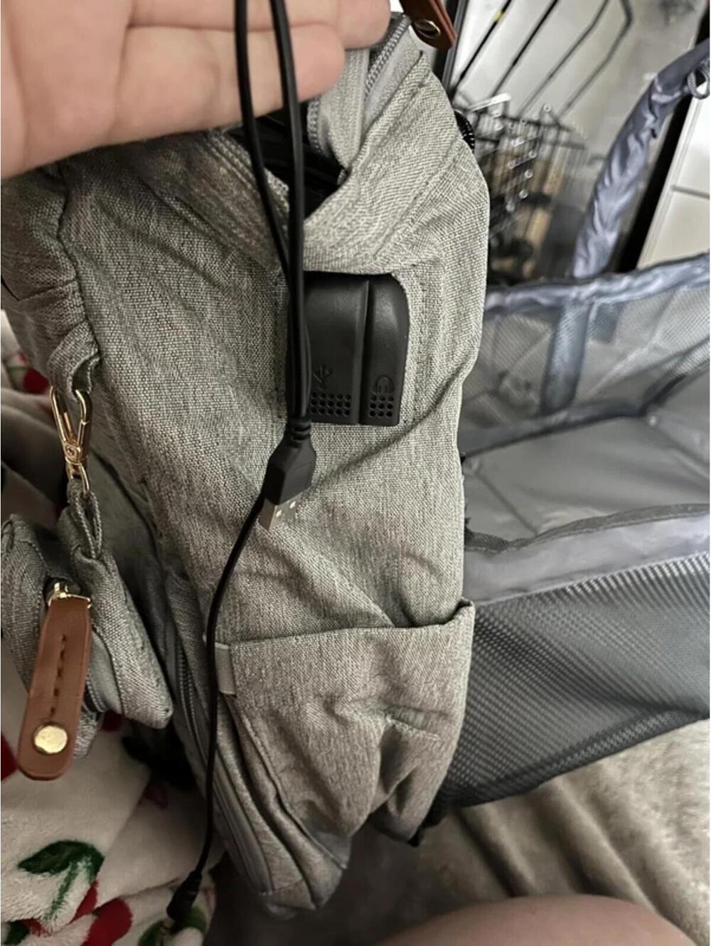 Astro Alan Diaper Bag with Changing Station USB Charging Port - Picture 3 of 4
